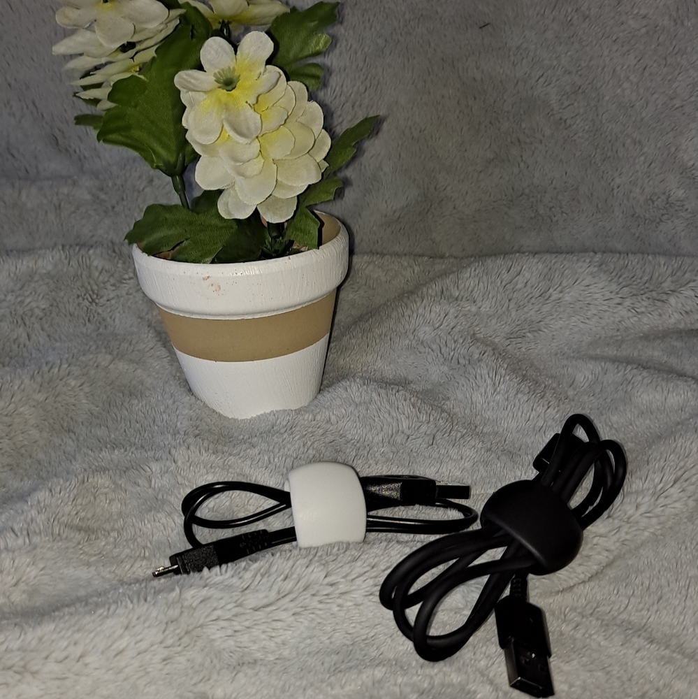 Cable organizer - Picture 3 of 7